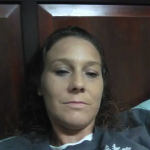 Meet your Posher, Renisha